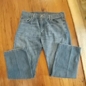 Men's Levi's jeans